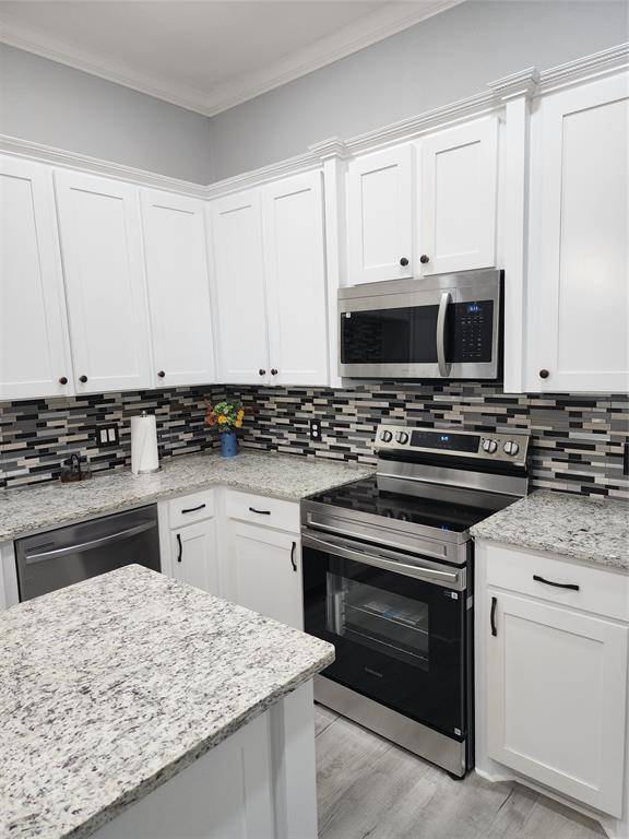 9440 Ferrara Dr., Shreveport, LA 71118