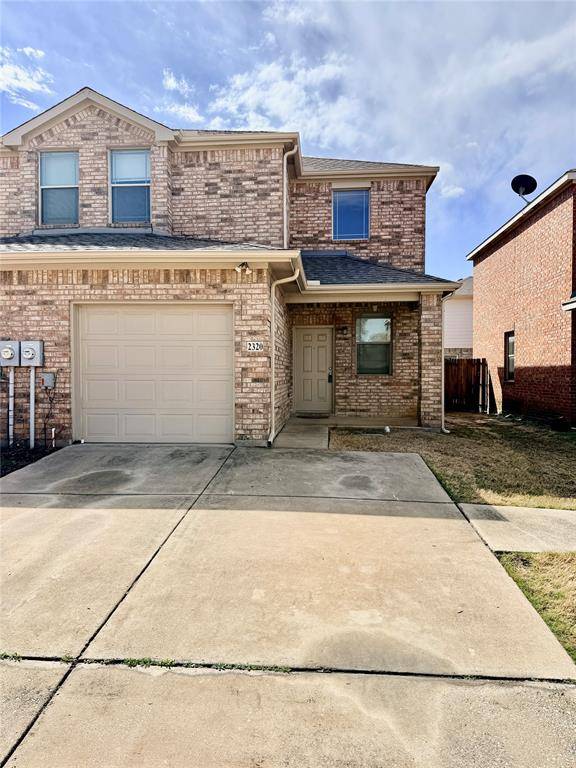 2320 Aldergate Drive, Arlington, TX 76012