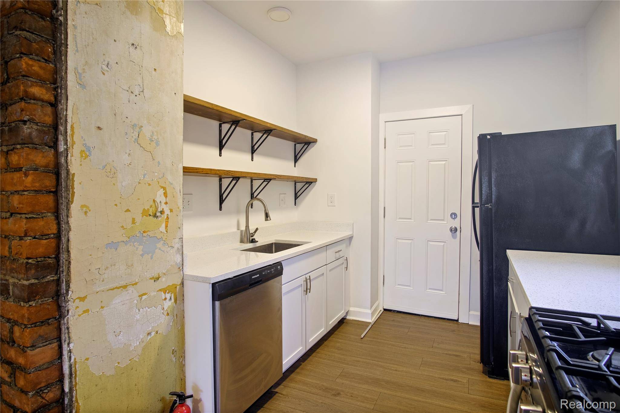 6123 Commonwealth ST, Detroit, MI 48208