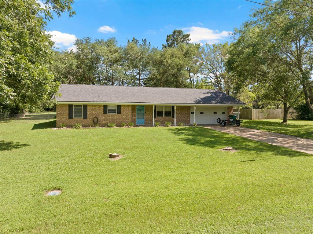 101 Martin Street, Naples, TX 75568