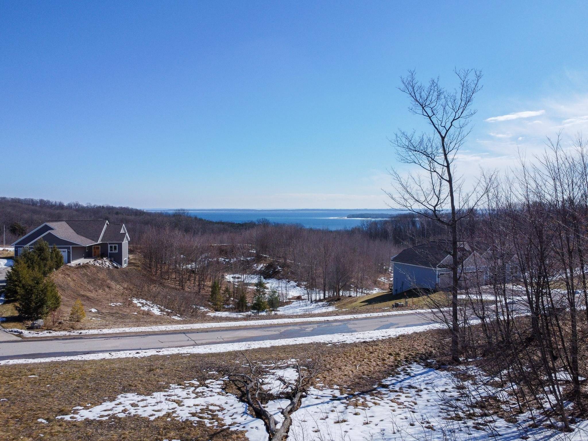 1881 N Blue Water CT, Suttons Bay Twp, MI 49682