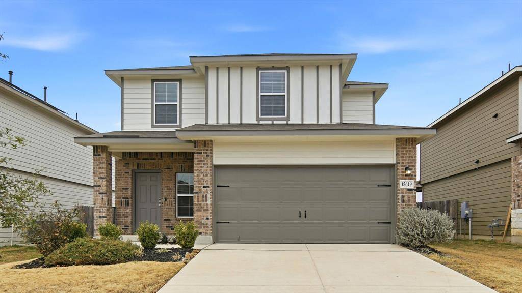 15619 Garam Trail, Von Ormy, TX 78073