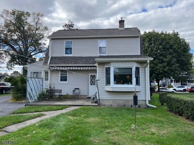 520 Winsor St, Bound Brook Boro, NJ 08805