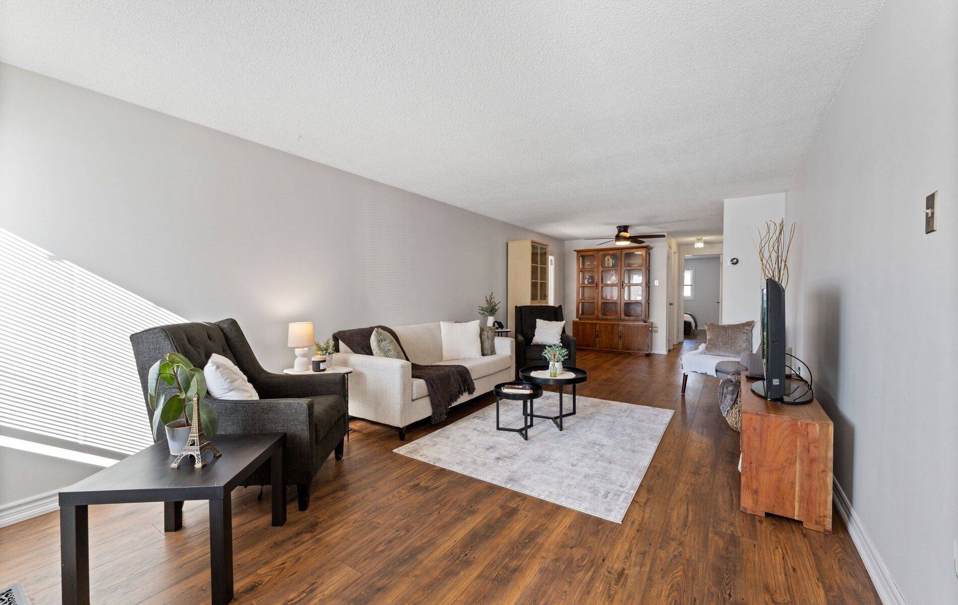 56 Ferguson DR, Barrie, ON L4N 7B5