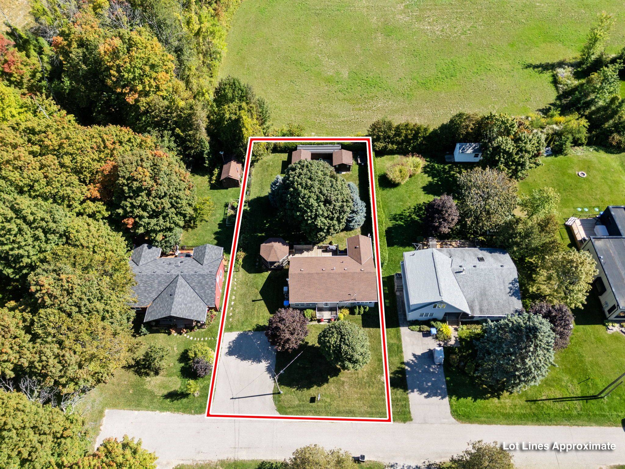 77556 Melena DR, Bluewater, ON N0M 1G0