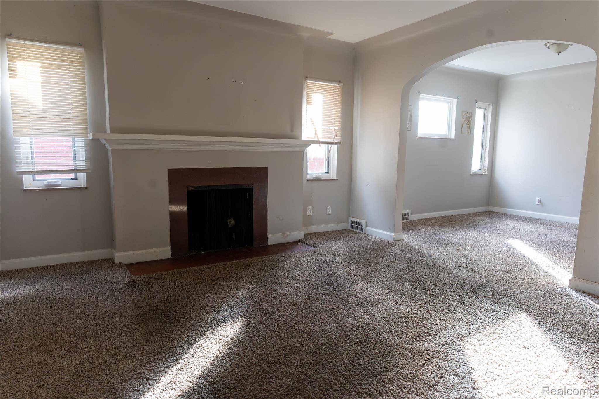 9911 Littlefield ST, Detroit, MI 48227