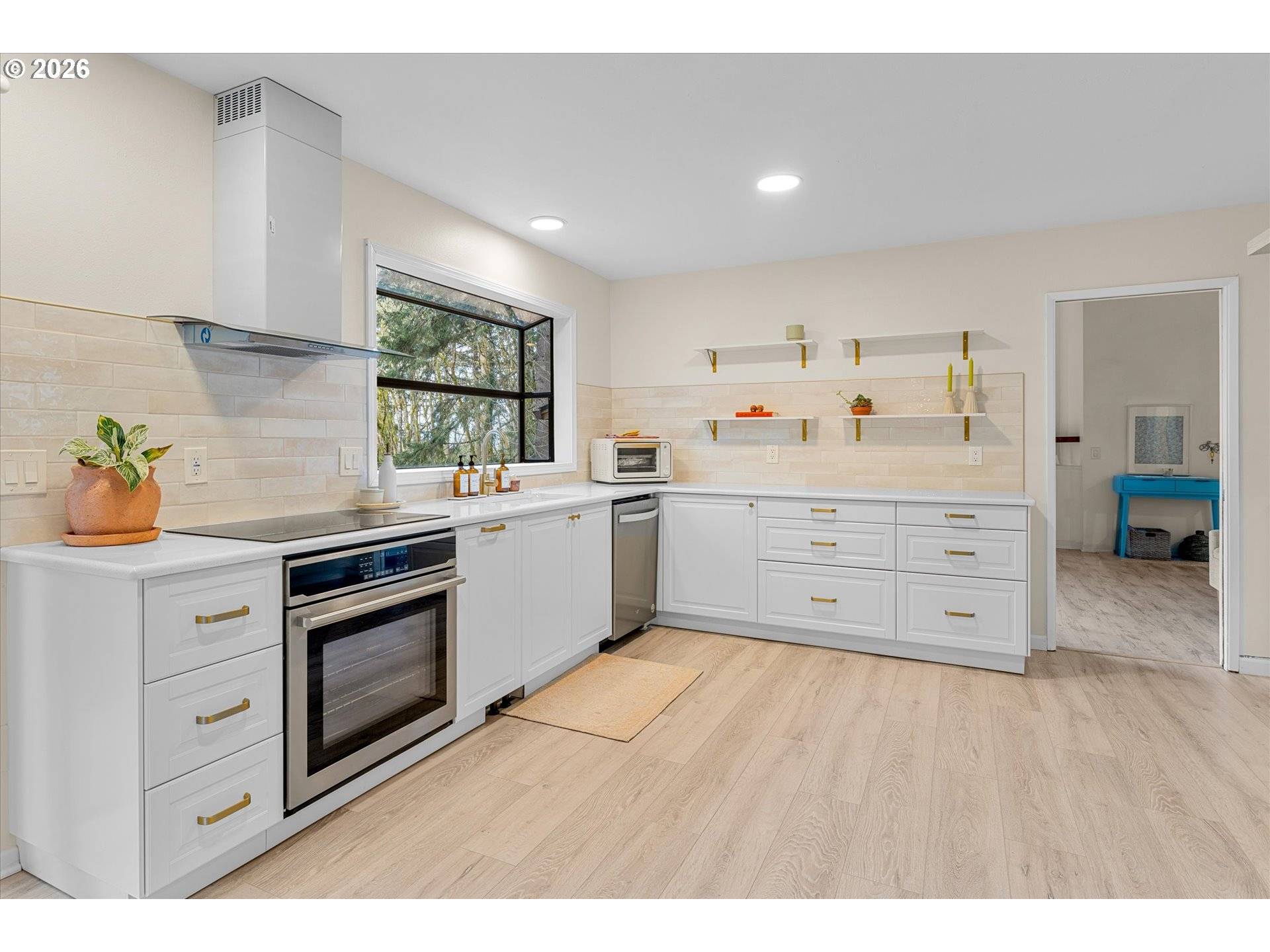 17821 SUNDOWN CT, Lake Oswego, OR 97034