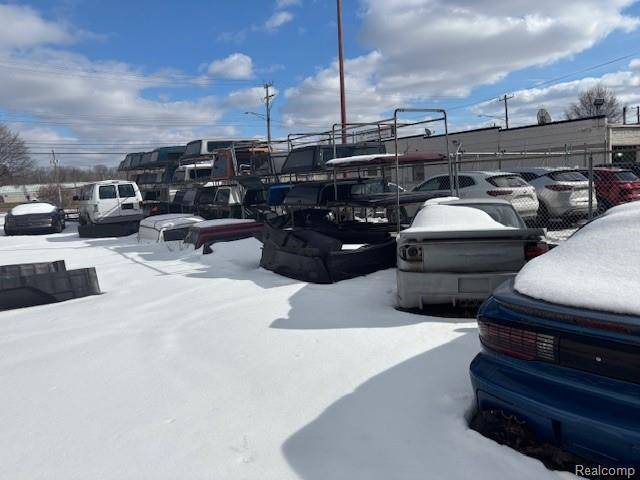 15775 Telegraph RD, Redford Charter Township, MI 48239