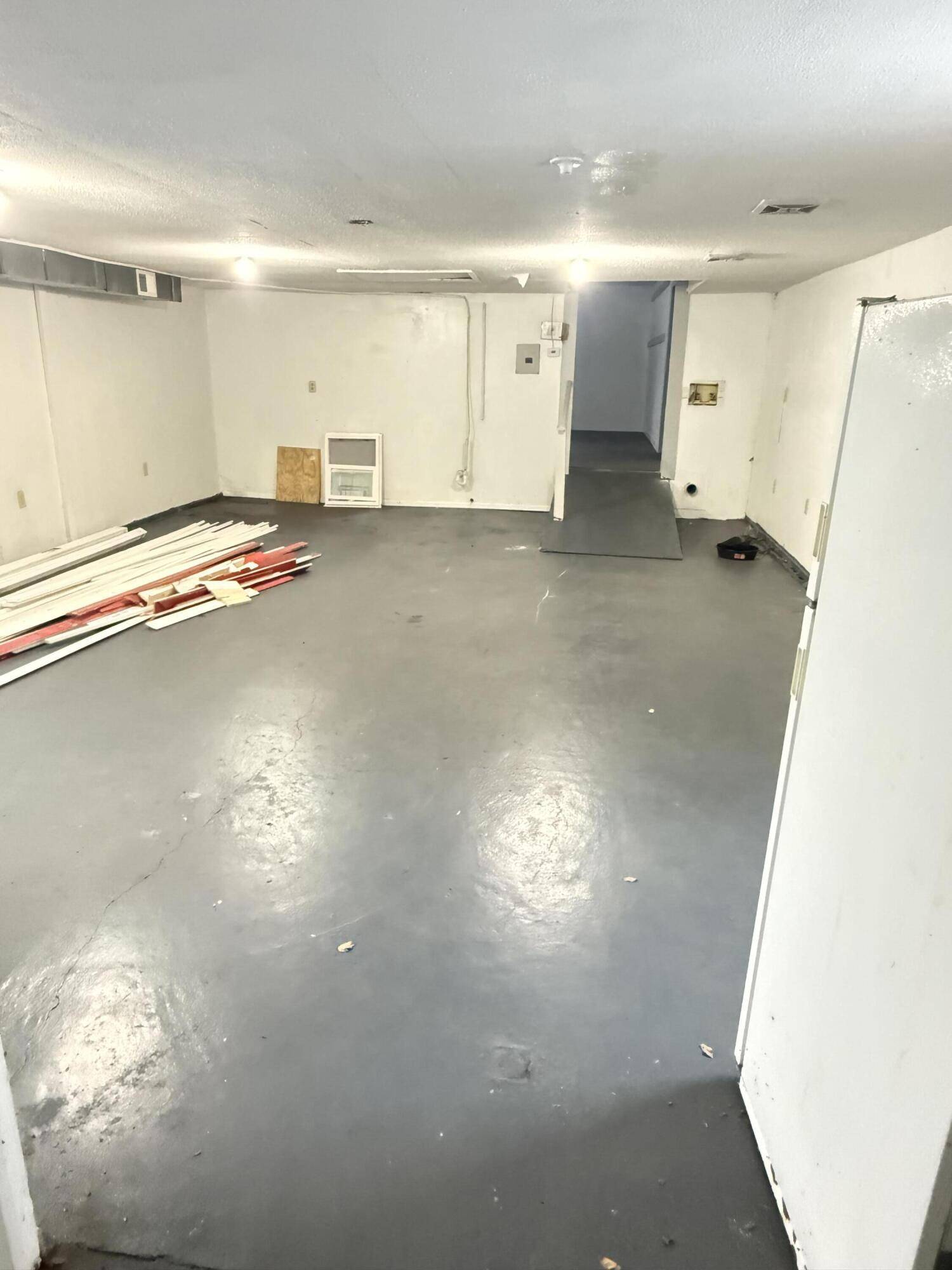 3639 E Apple AVE, Muskegon Twp, MI 49442