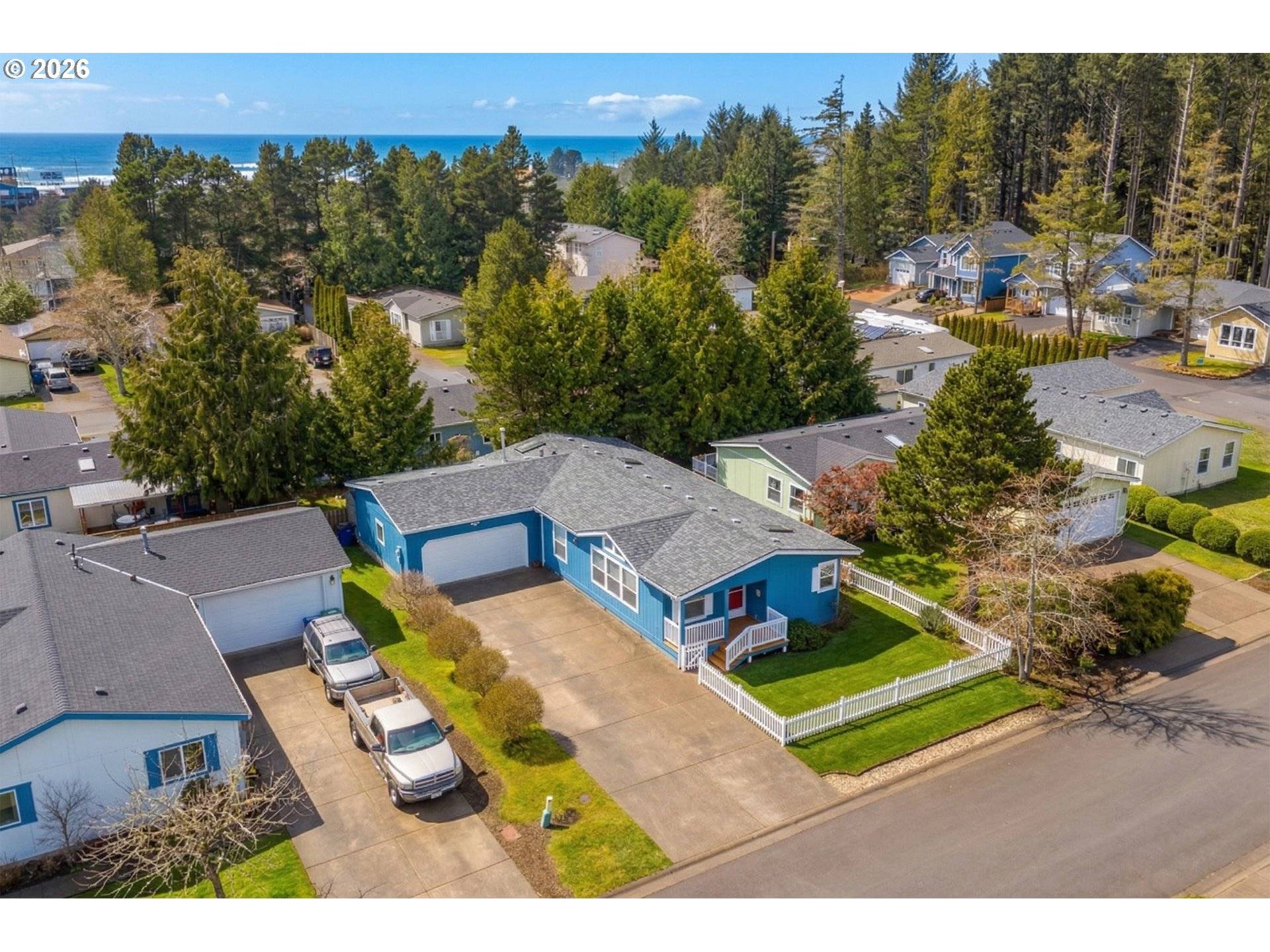 370 SE ANCHOR AVE, Depoe Bay, OR 97341