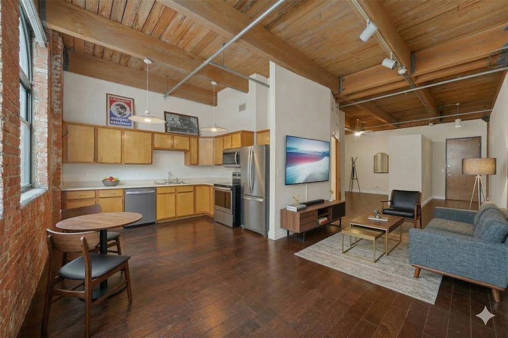 509 Elm Street #206, Dallas, TX 75202