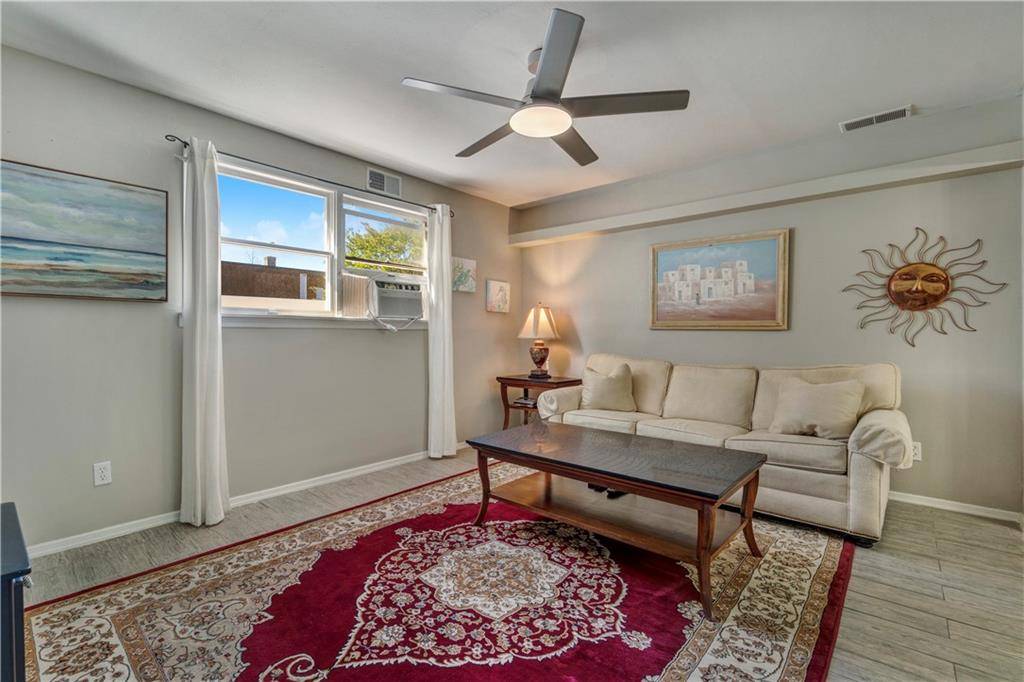 246 Beach 130th ST, Belle Harbor, NY 11694