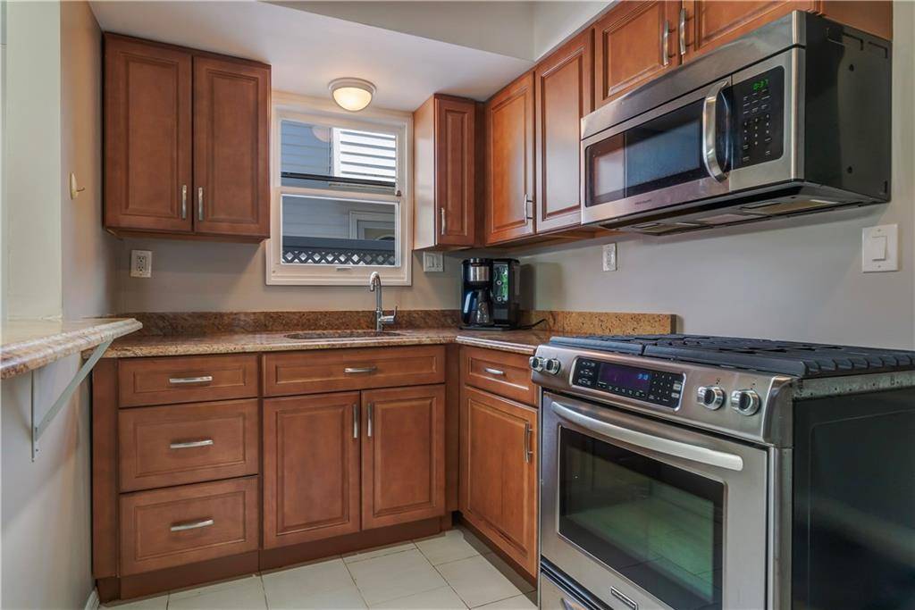 246 Beach 130th ST, Belle Harbor, NY 11694
