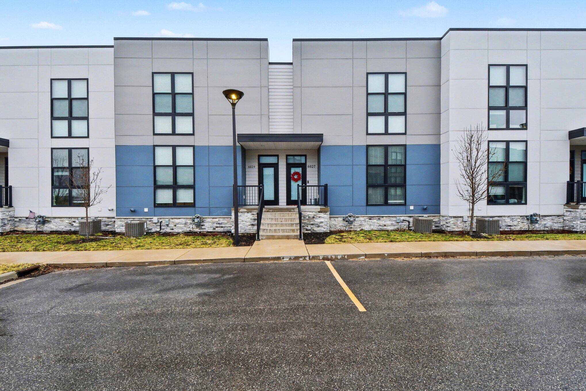 6029 Port View DR SE, Caledonia Twp, MI 49512