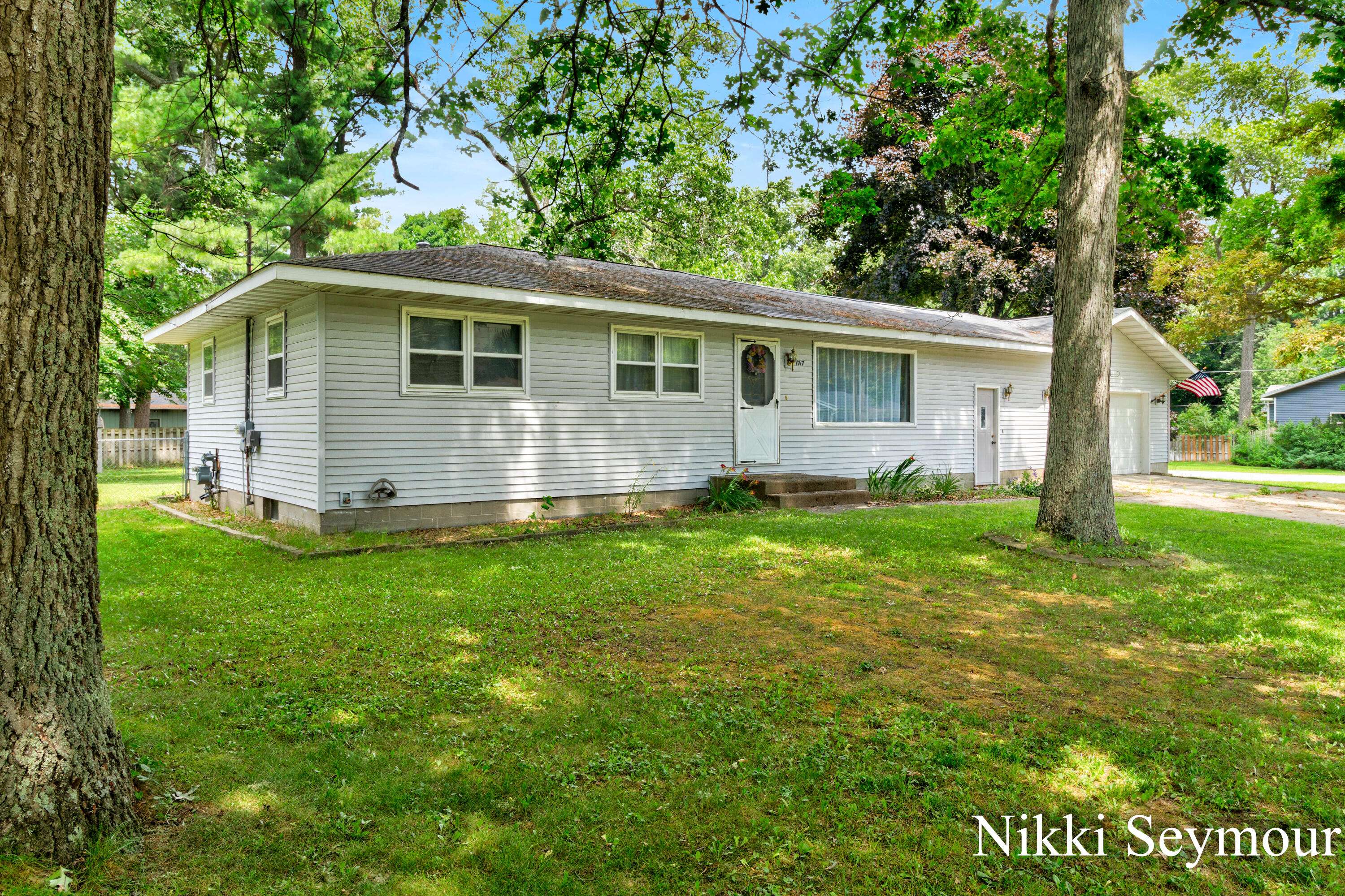 7717 N Carefree DR, Whitehalltownship_muskegon, MI 49461