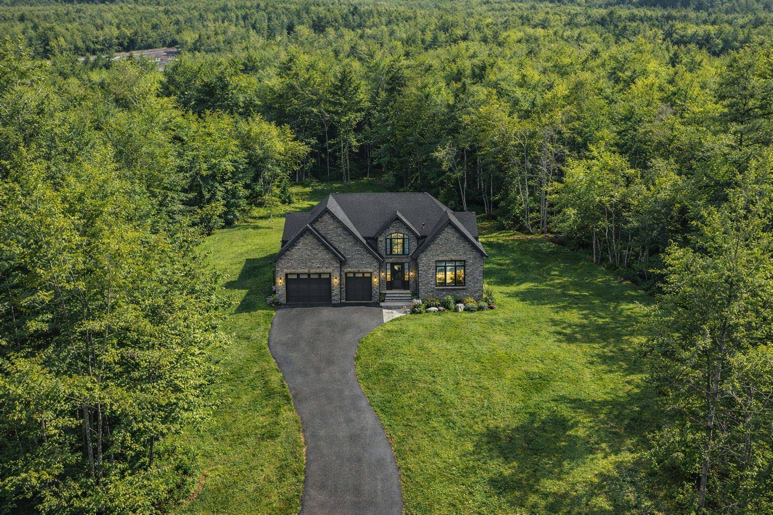 B4 HETU RD, Front Of Leeds & Seeleys Bay, ON K7G 2V3