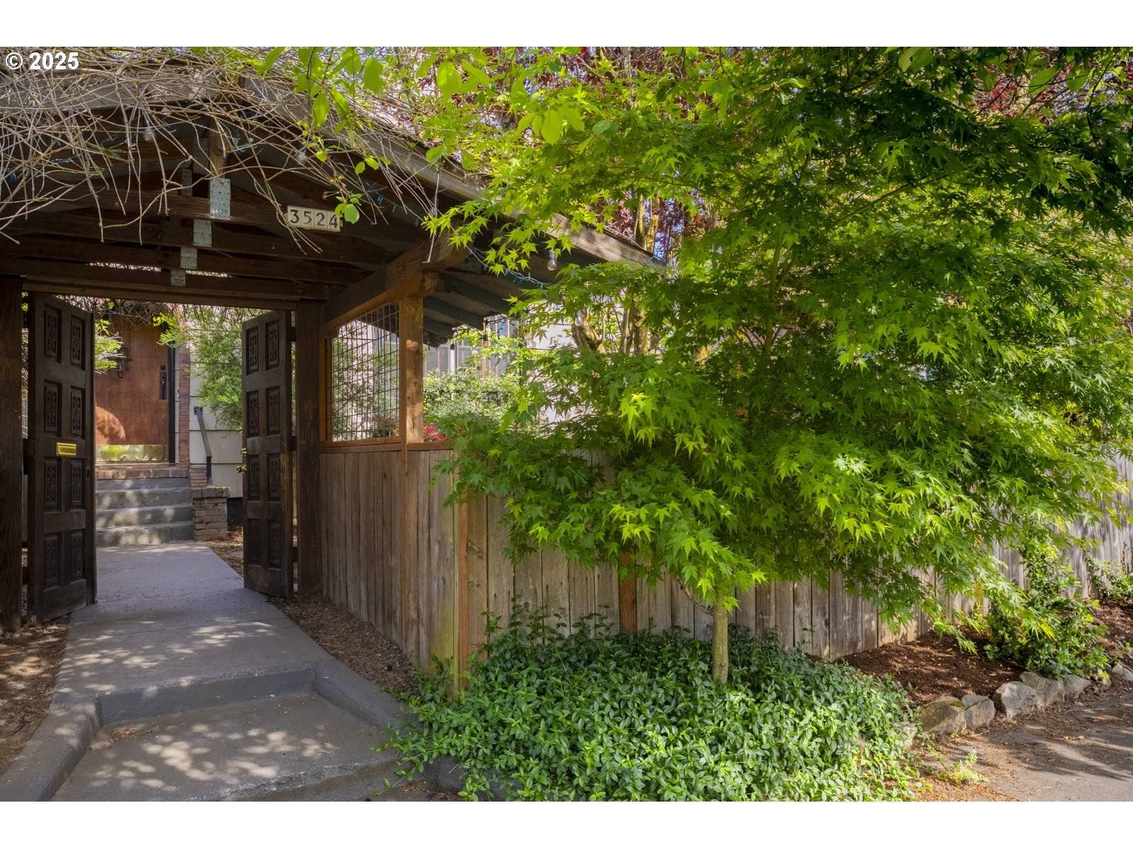3524 SE 65TH AVE, Portland, OR 97206