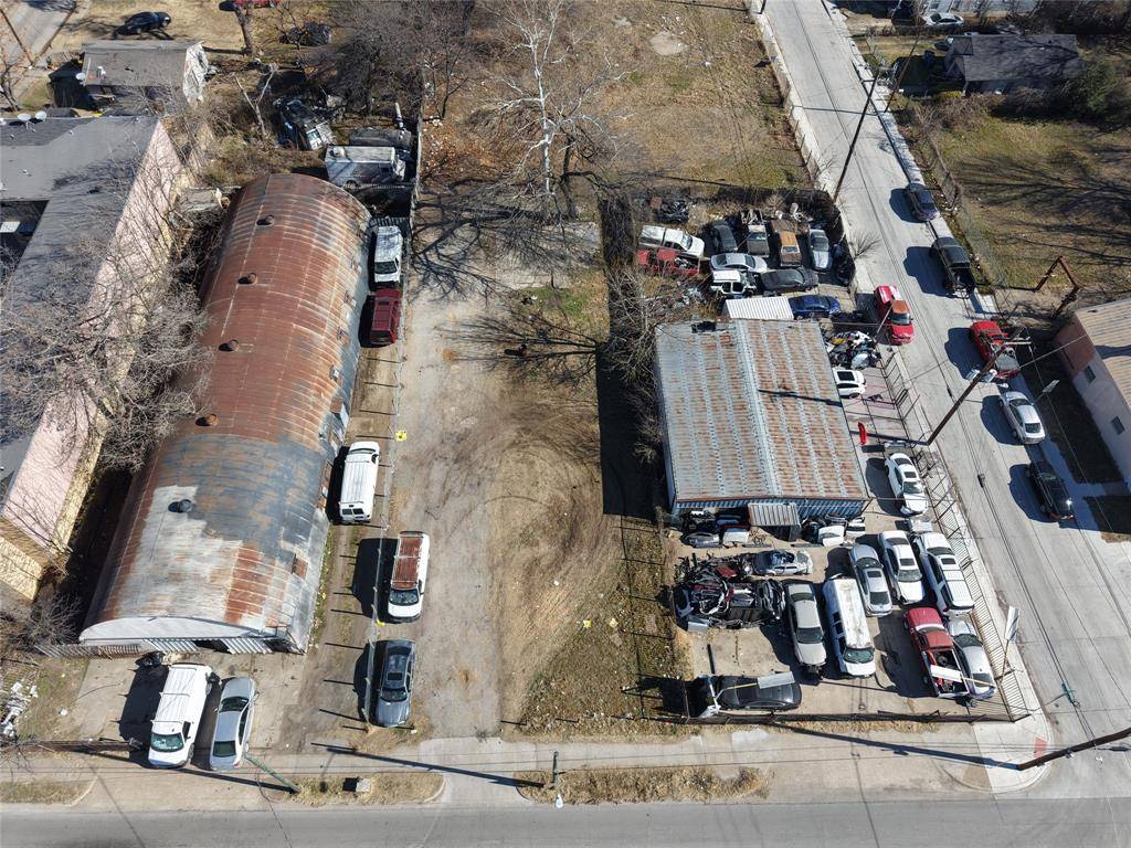 2416 S 2nd Avenue, Dallas, TX 75210