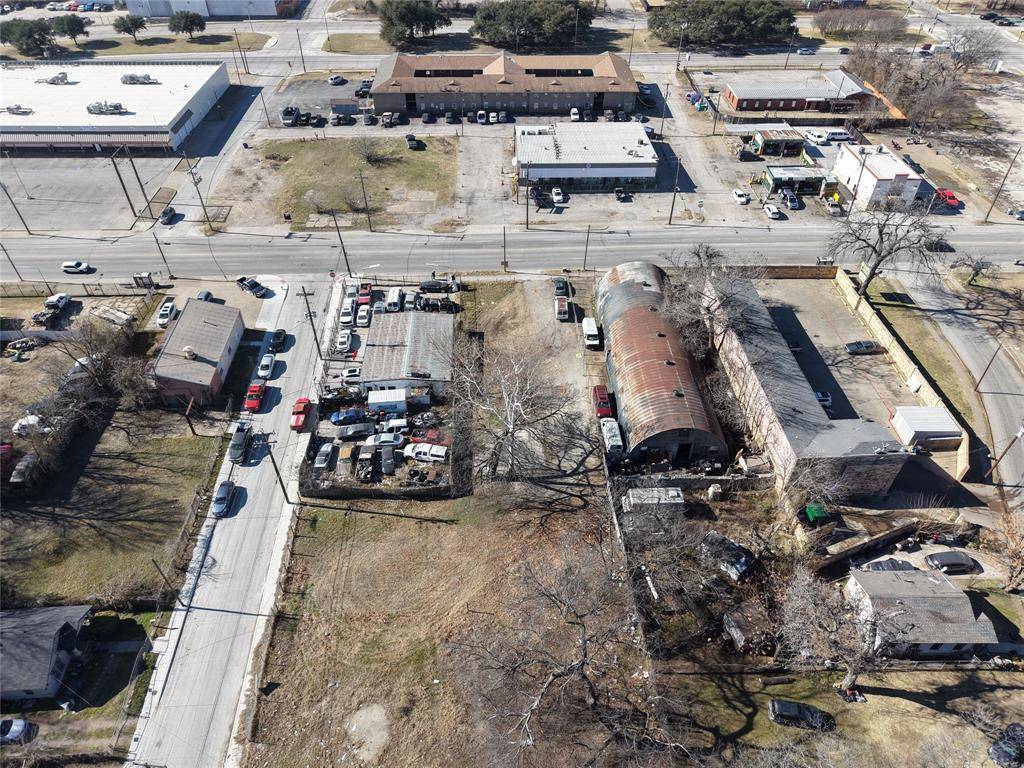 2416 S 2nd Avenue, Dallas, TX 75210