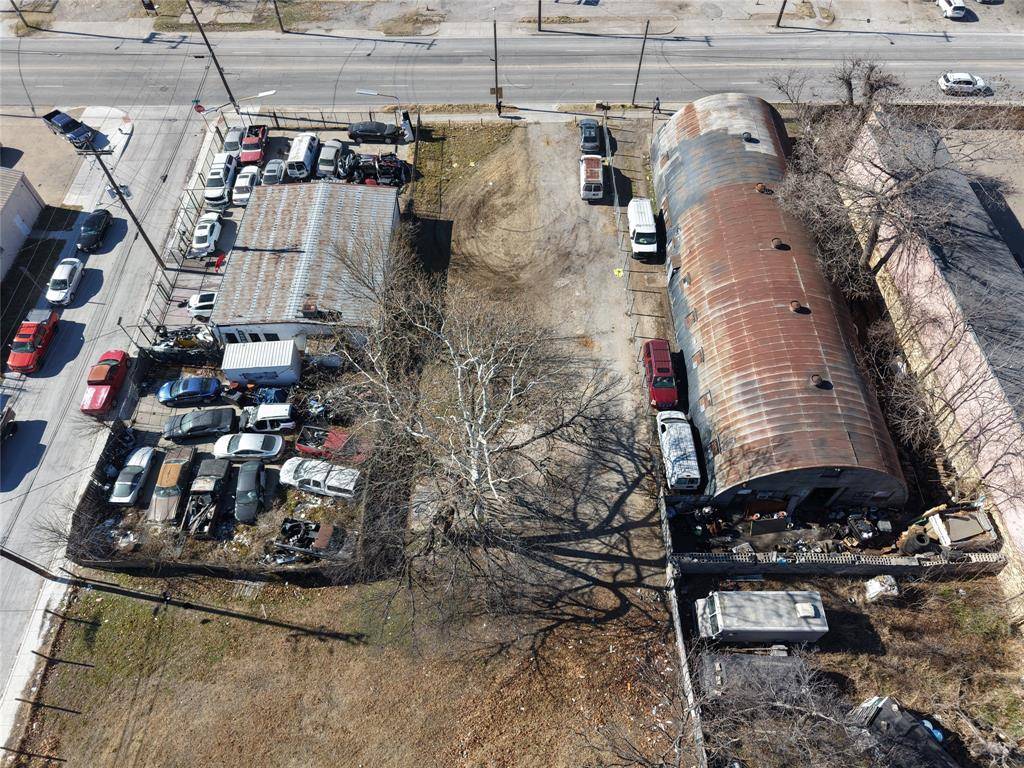 2416 S 2nd Avenue, Dallas, TX 75210