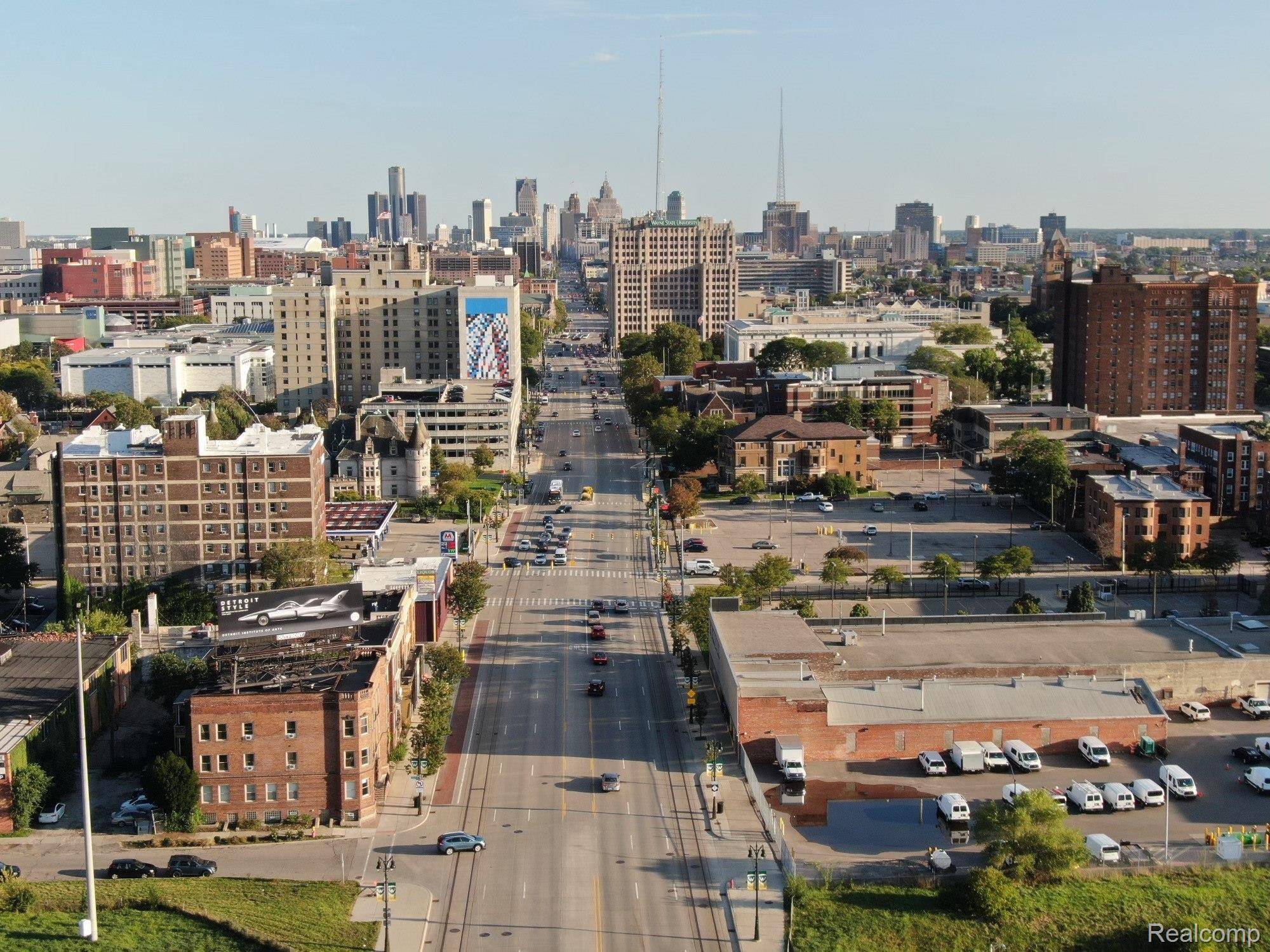 5764 Woodward AVE, Detroit, MI 48202