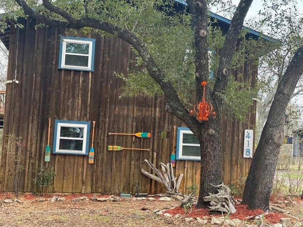 418 County Road 1627, Clifton, TX 76634