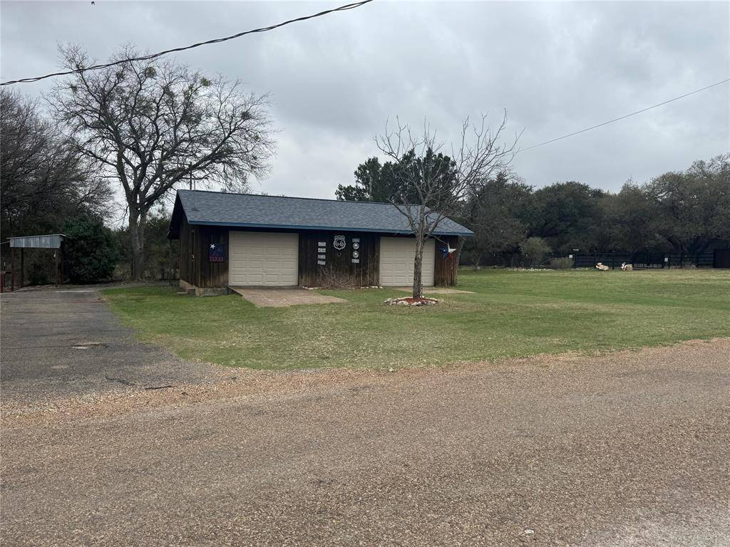 418 County Road 1627, Clifton, TX 76634