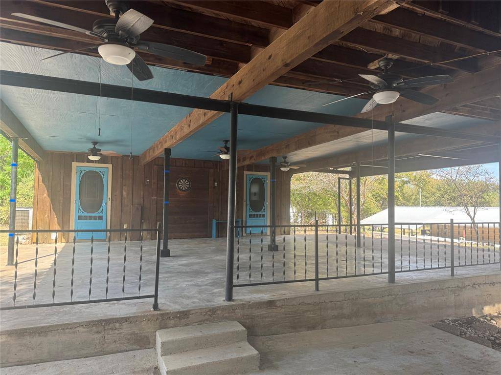 418 County Road 1627, Clifton, TX 76634