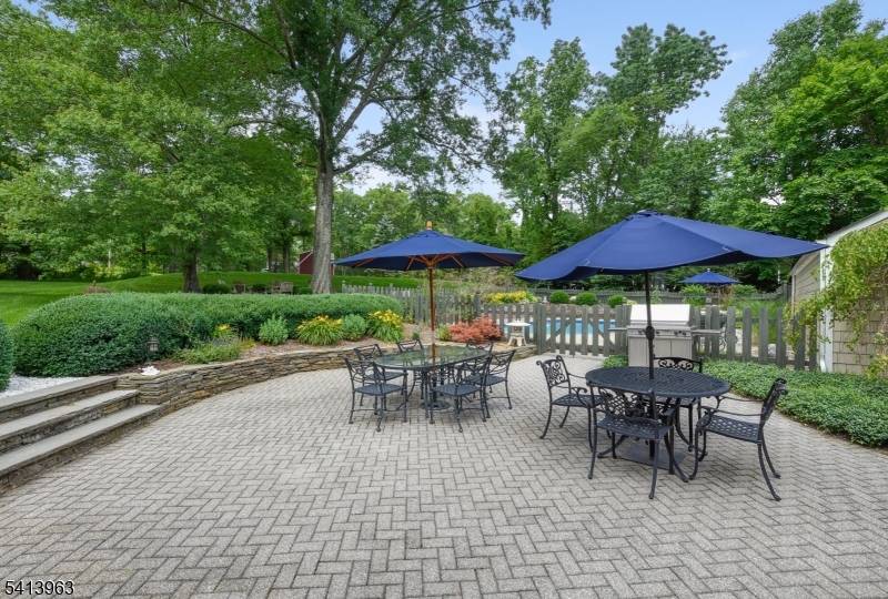 42 Washington Valley Rd, Mendham Twp., NJ 07960