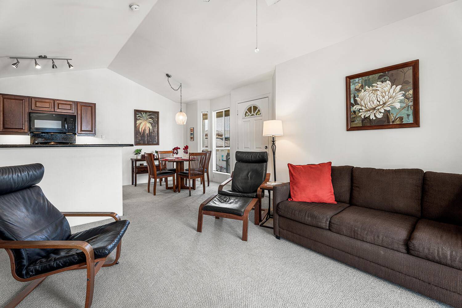 75-6081 ALII DR #W203, Kailua Kona, HI 96740