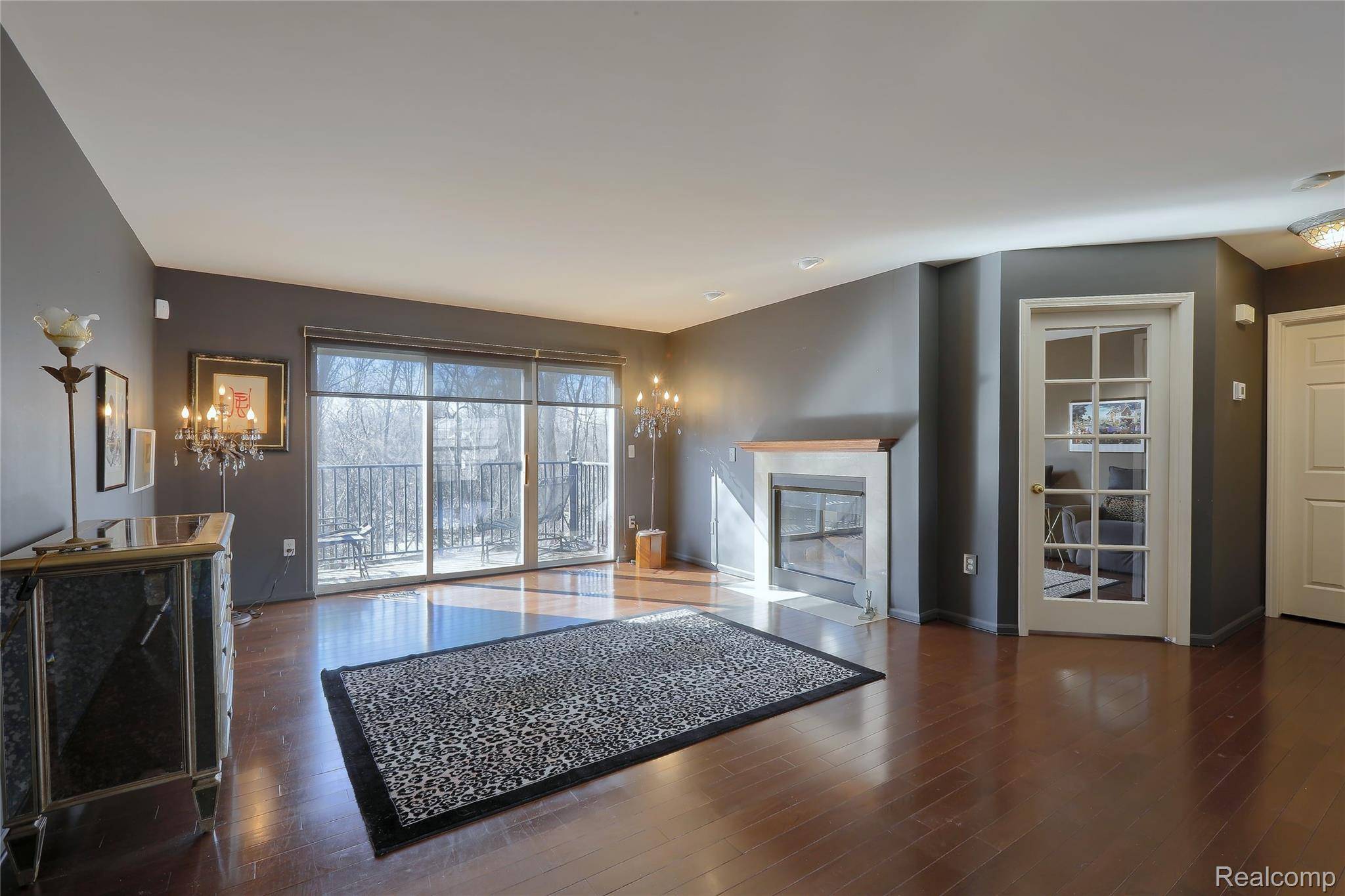 764 Red Run DR #34, Troy, MI 48085