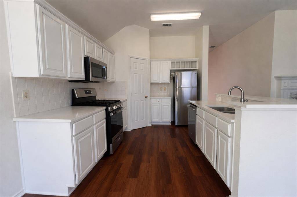 9221 Harrisburg Lane, Mckinney, TX 75071