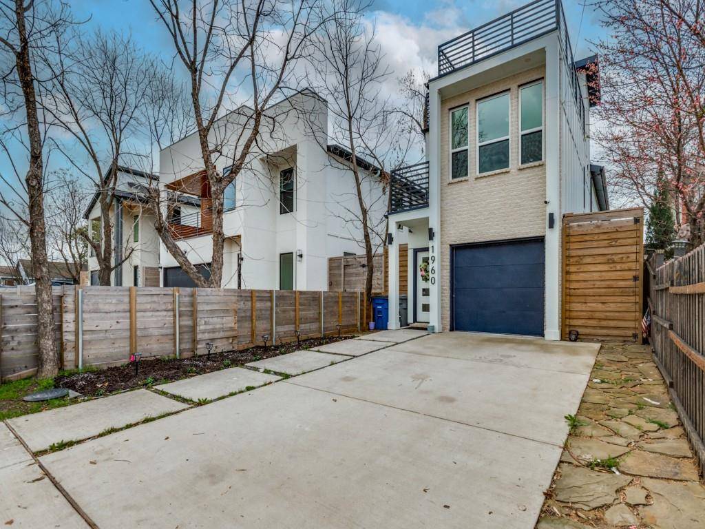 1960 Toronto Street, Dallas, TX 75212