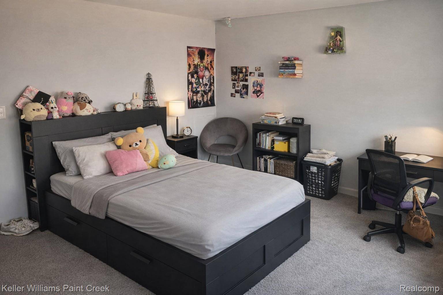 26728 Farmbrook Villa DR, Southfield, MI 48034