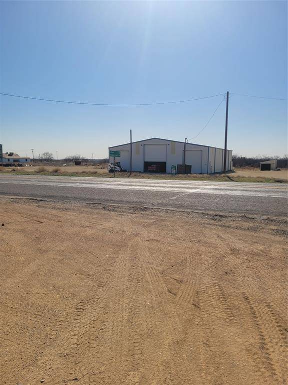 2182 S State Highway 208, Colorado City, TX 79512