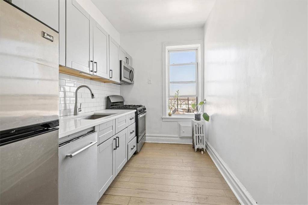 109-18 Lefferts BLVD #D2, Queens, NY 11420