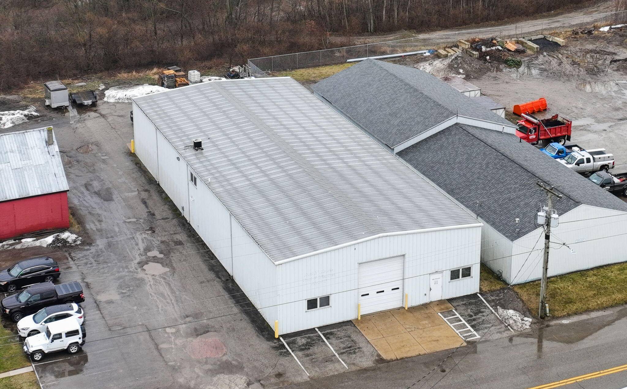 9167 1st ST, Baroda Vllg, MI 49101