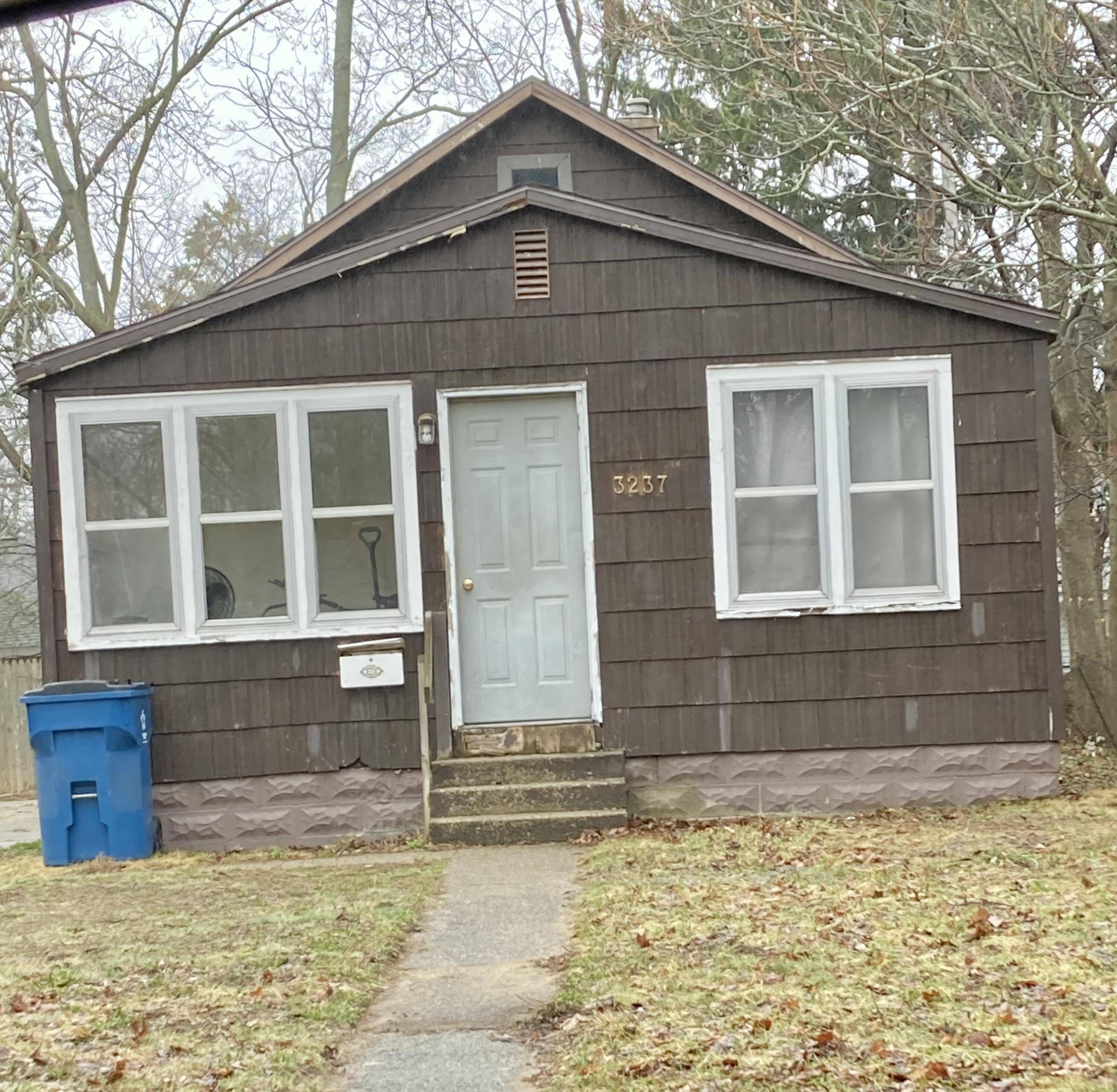 3237 Highland ST, Muskegon Heights City, MI 49444