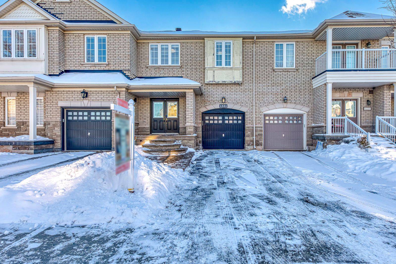 1331 Kestell BLVD, Oakville, ON L6H 0C8
