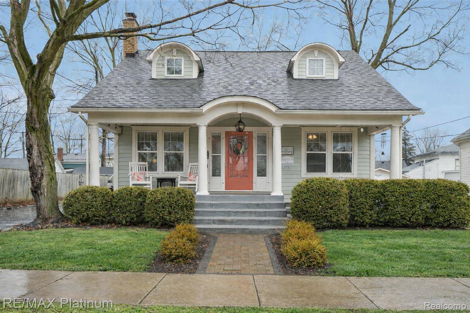 409 S Walnut ST, Howellcity_livingston, MI 48843