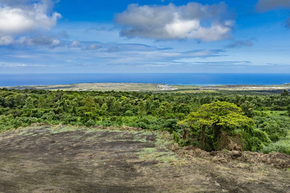 74-4687 HALOLANI ST, Kailua-kona, HI 96740