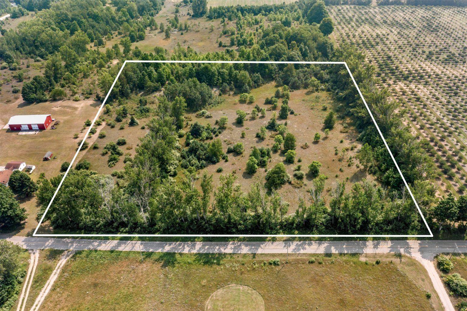 00C Sliverville RD, Blaine Twp, MI 49635