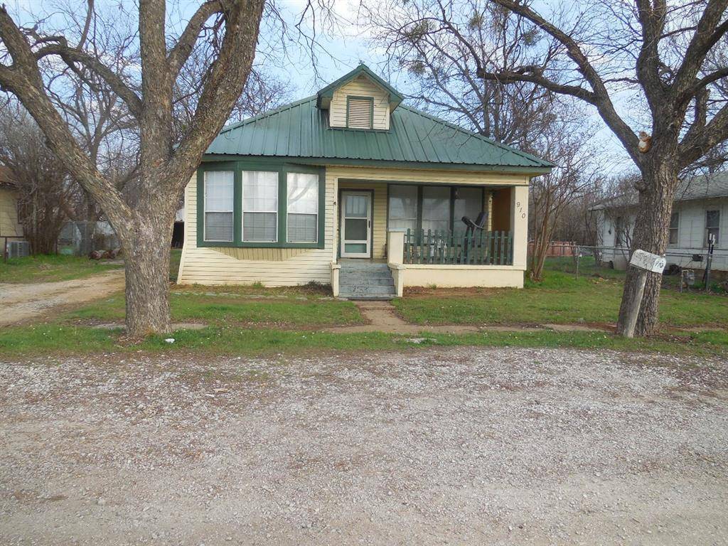 910 Sinclair Street, Ranger, TX 76470
