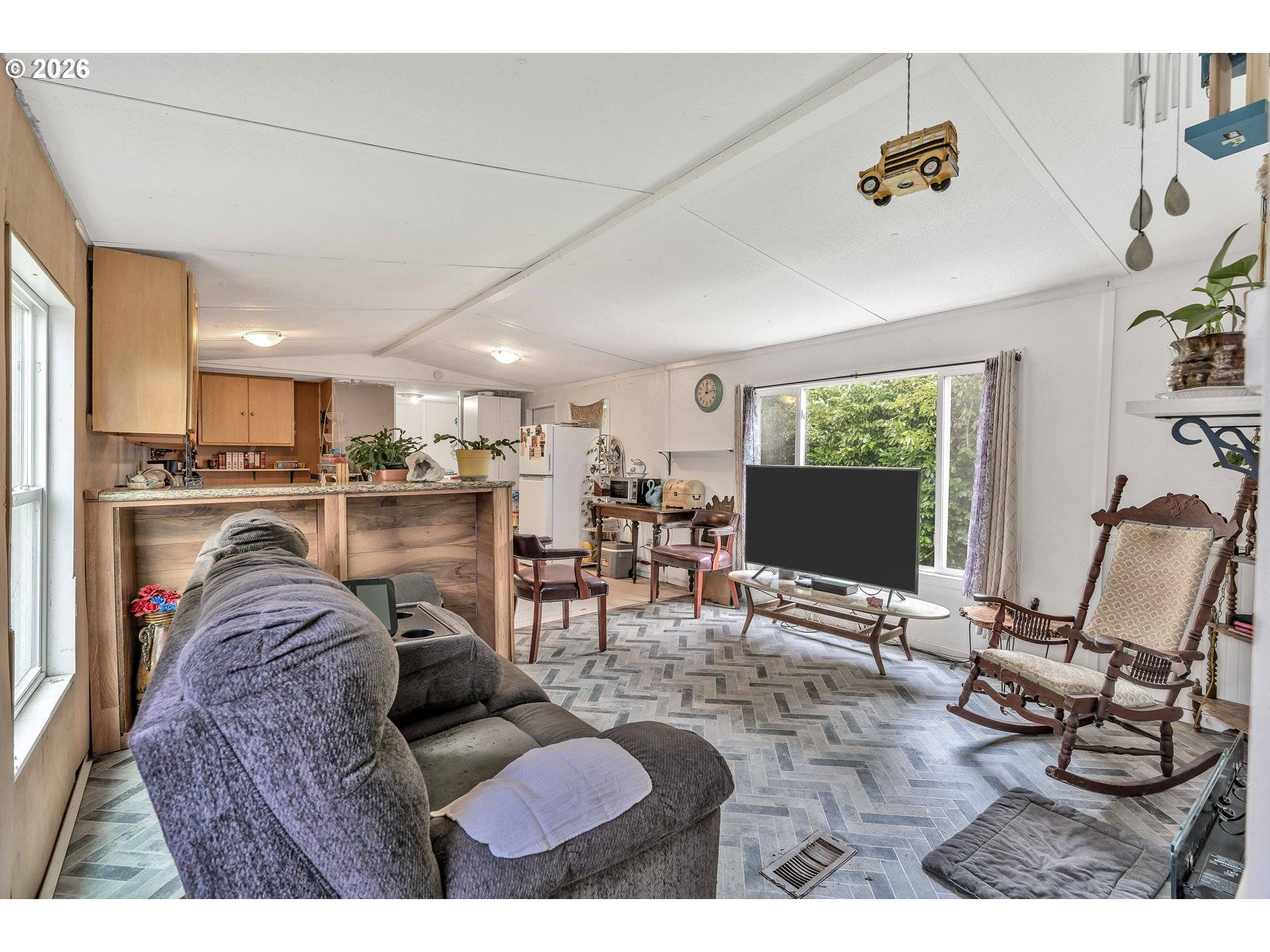 7629 OLD PACIFIC HWY, Castle Rock, WA 98611