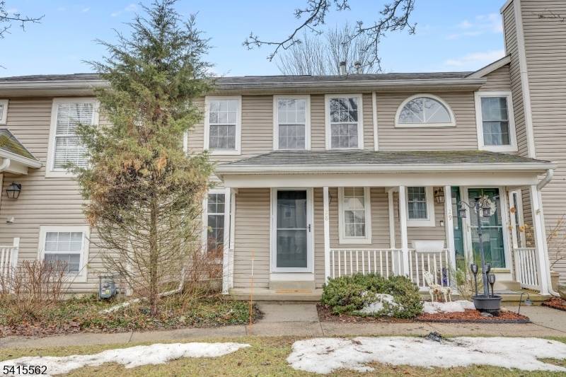 28 Grosbeak Dr, Allamuchy Twp., NJ 07840