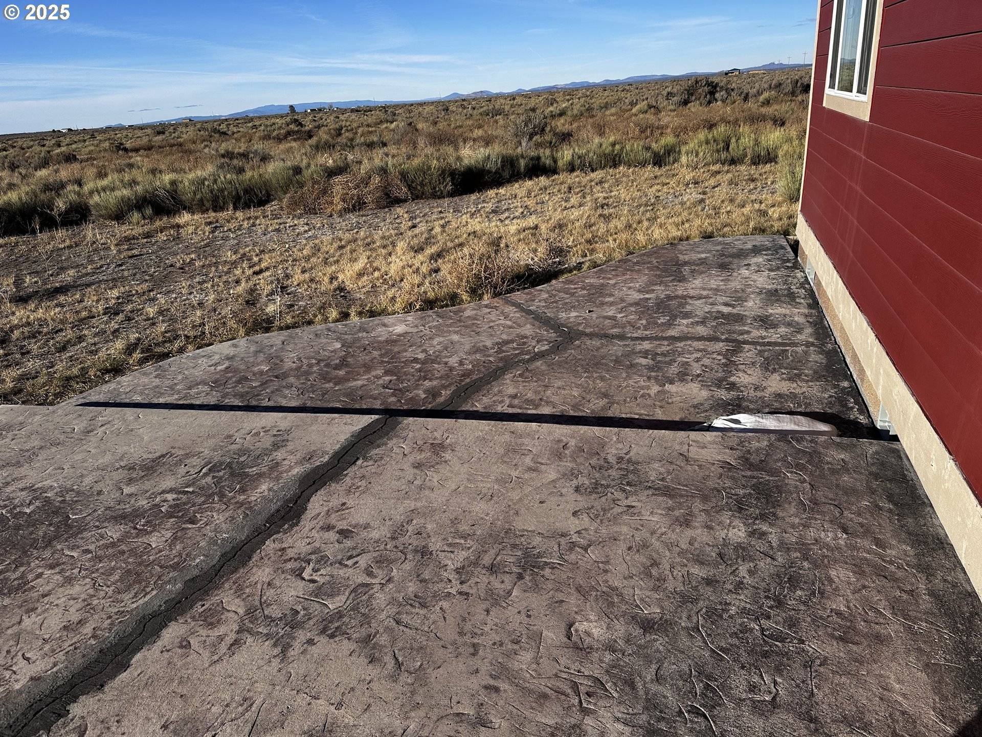 46864 TUCKER RD, Christmas Valley, OR 97641