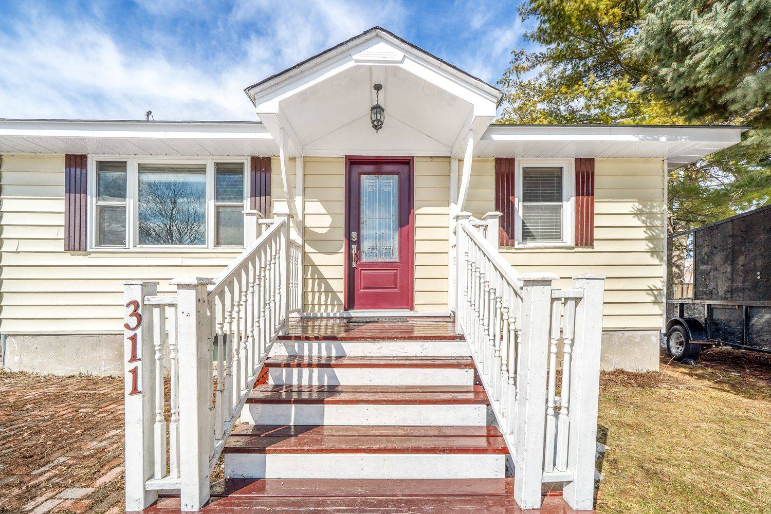 311 Hilda ST, Orillia, ON L3V 1J3