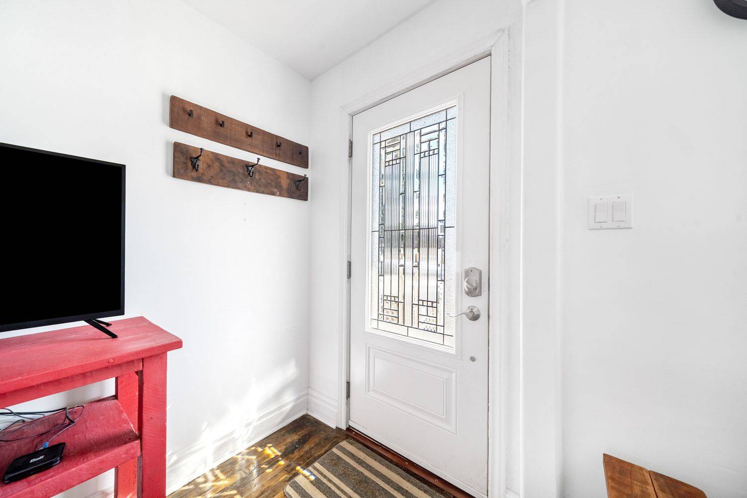 311 Hilda ST, Orillia, ON L3V 1J3