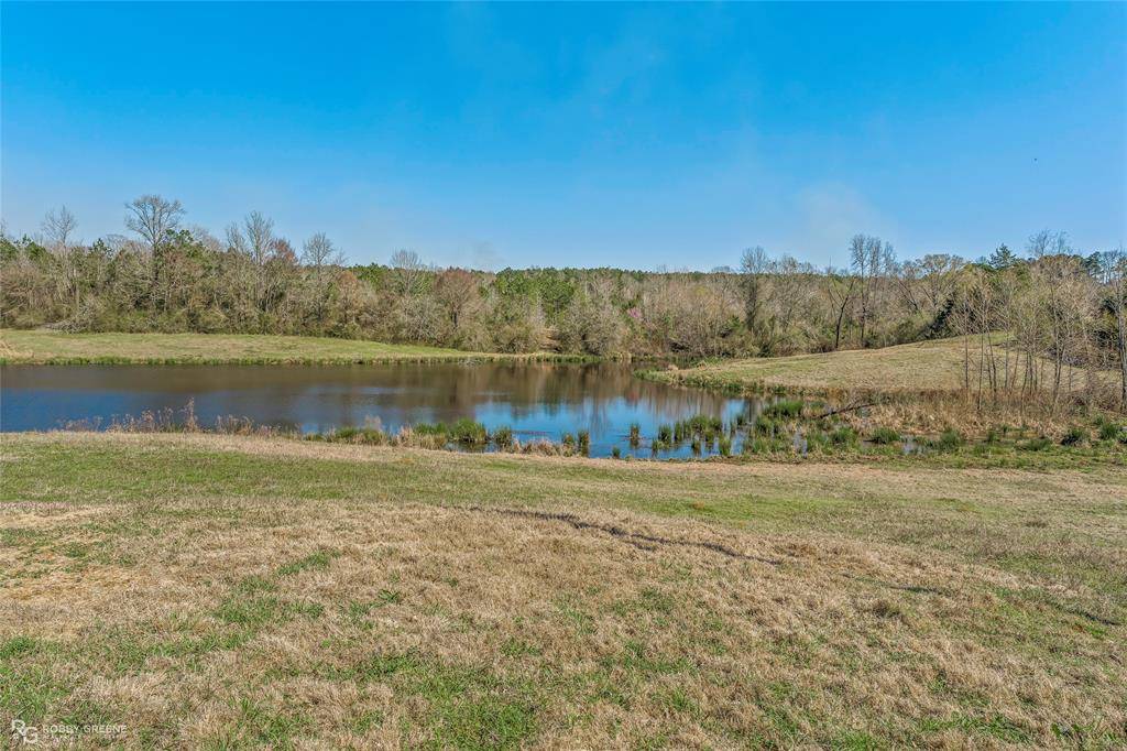 203 Thomas Road, Athens, LA 71003