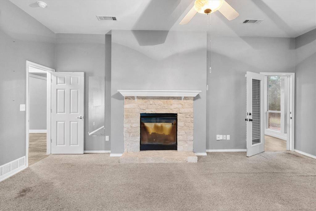 303/305 Cecile Court, Arlington, TX 76013